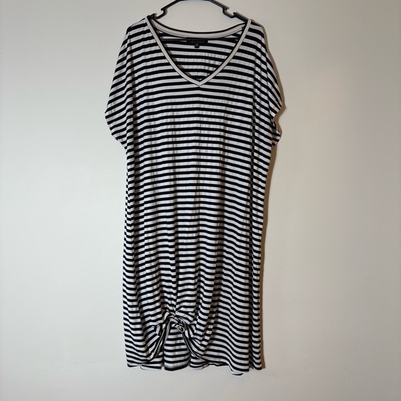 Eloquii Striped Knot Front Tee Dress Size 14/16‎ - Picture 1 of 7